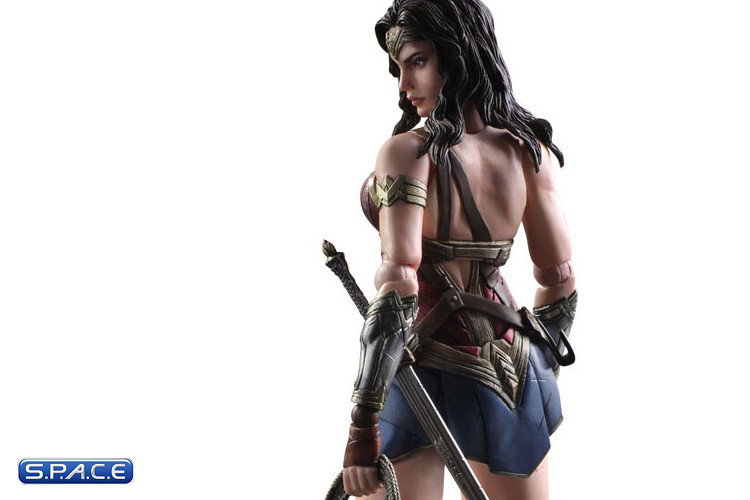 Wonder Woman from Batman v Superman (Play Arts Kai)