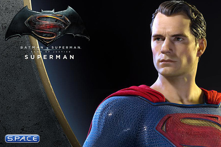 1/2 Scale Superman Statue (Batman v Superman: Dawn of Justice)