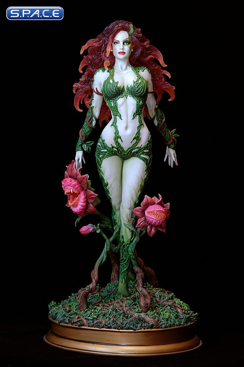 1/6 Scale Poison Ivy Web Exclusive Statue by Luis Royo (Fantasy Figure Gallery)