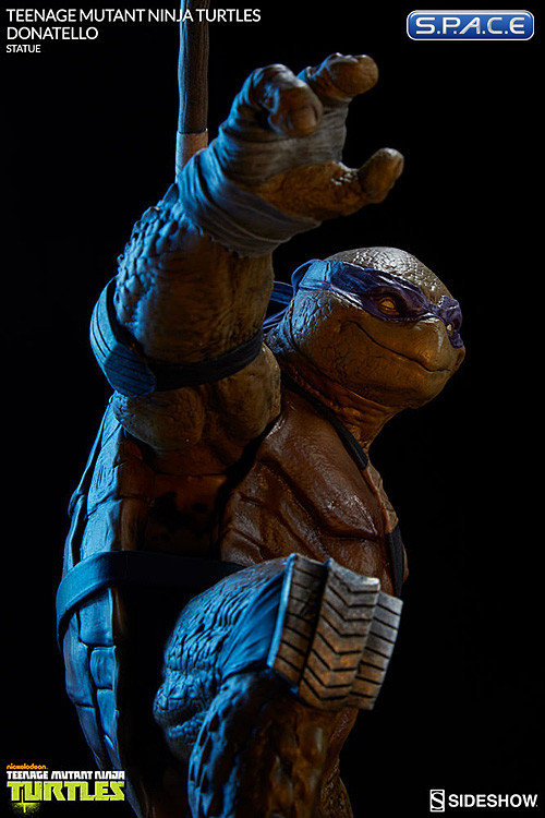 Donatello Statue (Teenage Mutant Ninja Turtles)
