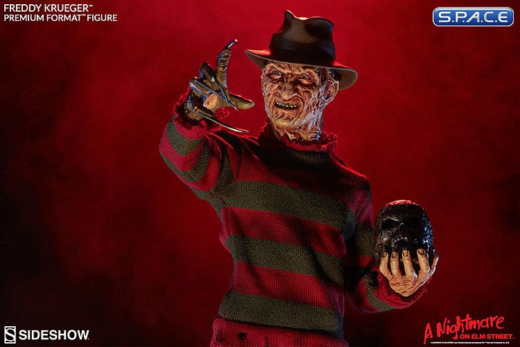 Freddy Krueger Premium Format Figure (A Nightmare on Elm Street)