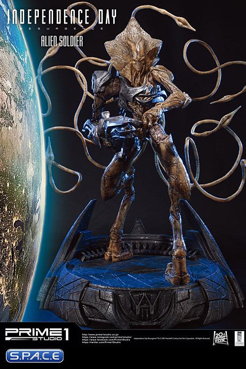1/4 Scale Alien Soldier Premium Masterline Statue (Independence Day: Resurgence)