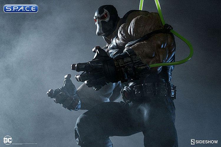 Bane Premium Format Figure (DC  Comics)