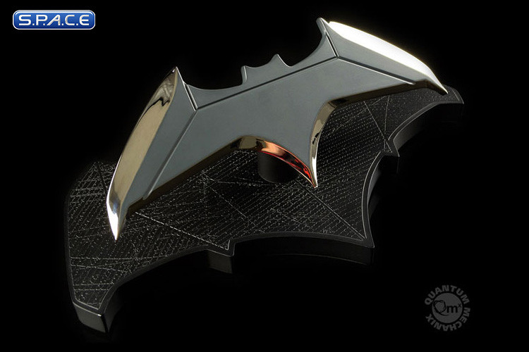 Batmans Batarang Replica (DC Movies)