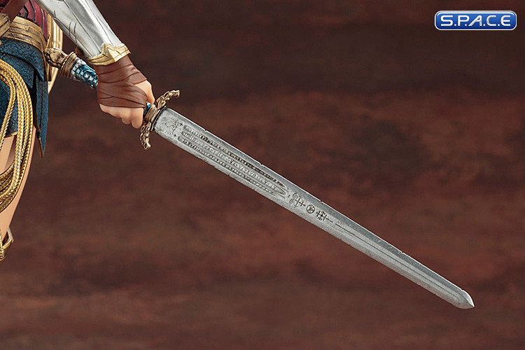 1/6 Scale Wonder Woman ARTFX Statue (Wonder Woman)