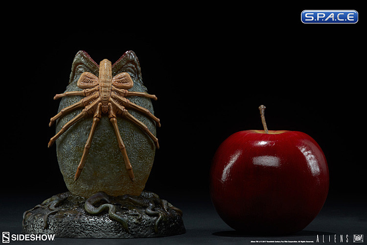 Alien Egg Statue (Aliens)