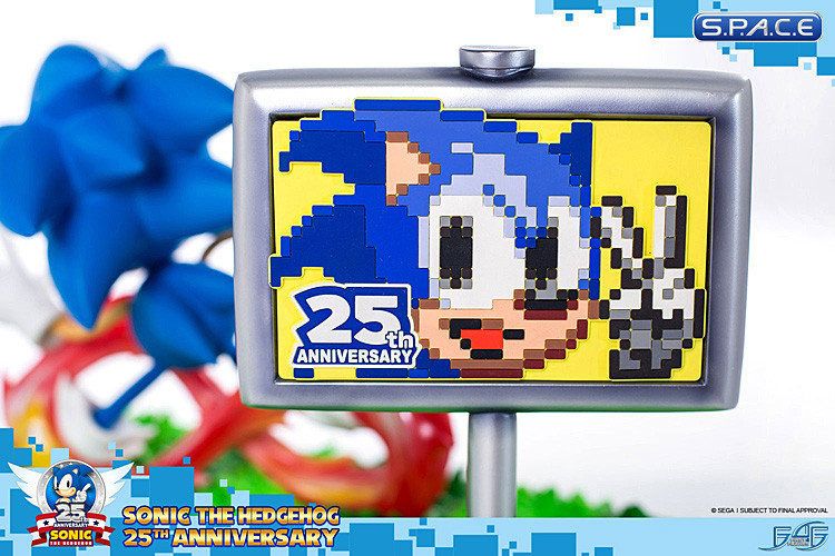Sonic 25th Anniversary Statue (Sonic the Hedgehog)