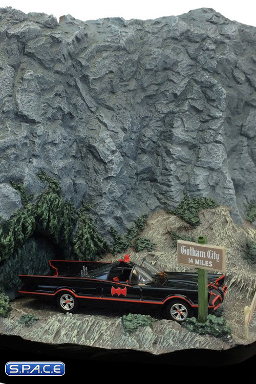 Batcave Desktop Sculpture (Batman 1966)