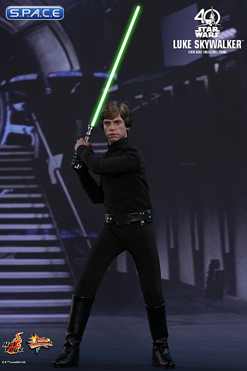1/6 Scale Luke Skywalker Movie Masterpiece MMS429 (Star Wars)