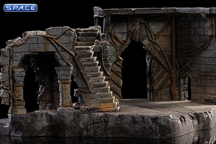 1/30 Scale South Courtyard: Dol Guldur (The Hobbit: The Battle of the Five Armies)