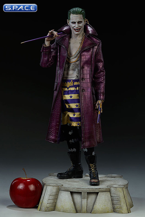 The Joker Premium Format Figure (Suicide Squad)
