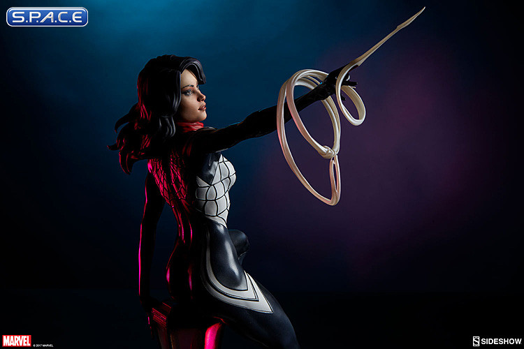 Silk Statue (Marvel)