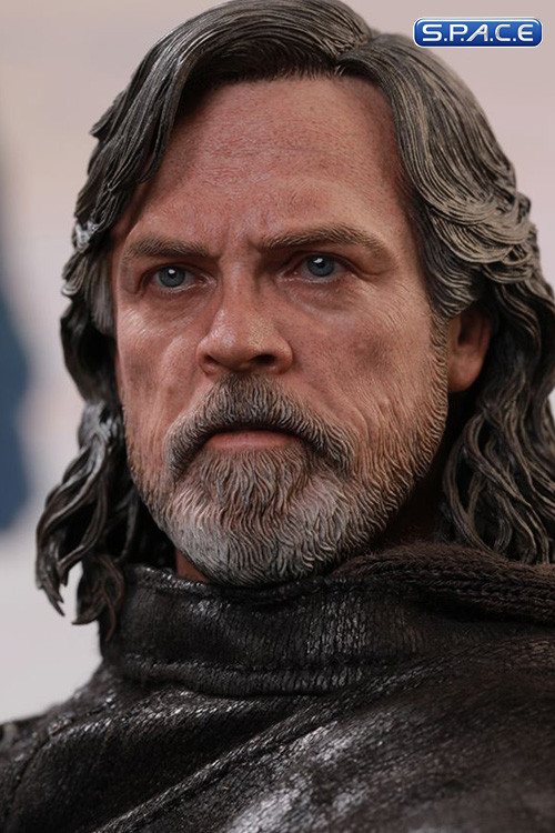 1/6 Scale Luke Skywalker Movie Masterpiece MMS457 (Star Wars - The Last Jedi)