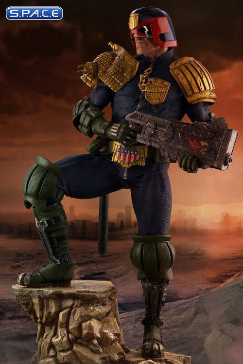 1/3 Scale Judge Dredd Statue (2000AD) S.P.A.C.E spacefiguren.de