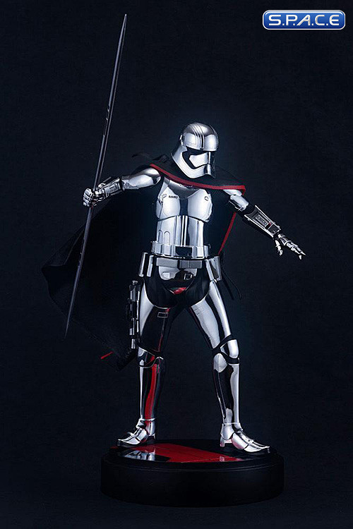 1/7 Scale Captain Phasma ARTFX Statue (Star Wars - The Last Jedi)
