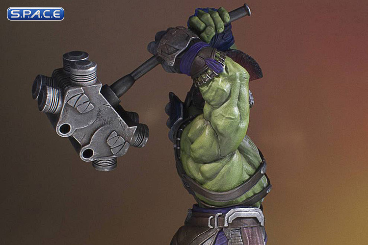 1/8 Scale Gladiator Hulk Collectors Gallery Statue (Thor: Ragnarok)