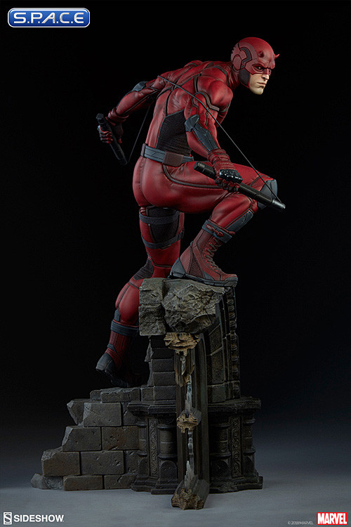 Daredevil Premium Format Figure (Marvel)