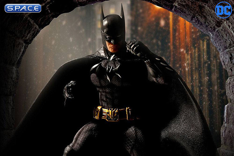 1/12 Scale Batman Sovereign Knight One:12 Collective (DC Comics)