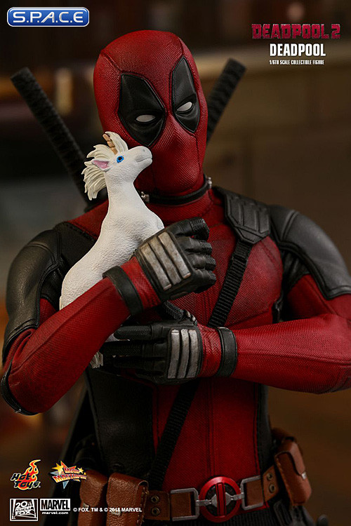 1/6 Scale Deadpool Movie Masterpiece MMS490 (Deadpool 2)