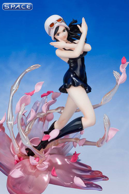 FiguartsZERO Nico Robin PVC Statue One Piece S P A C E Space 