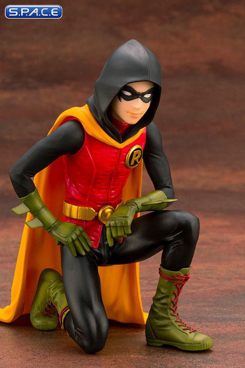 1/7 Scale Damian Robin Ikemen PVC Statue (DC Comics)
