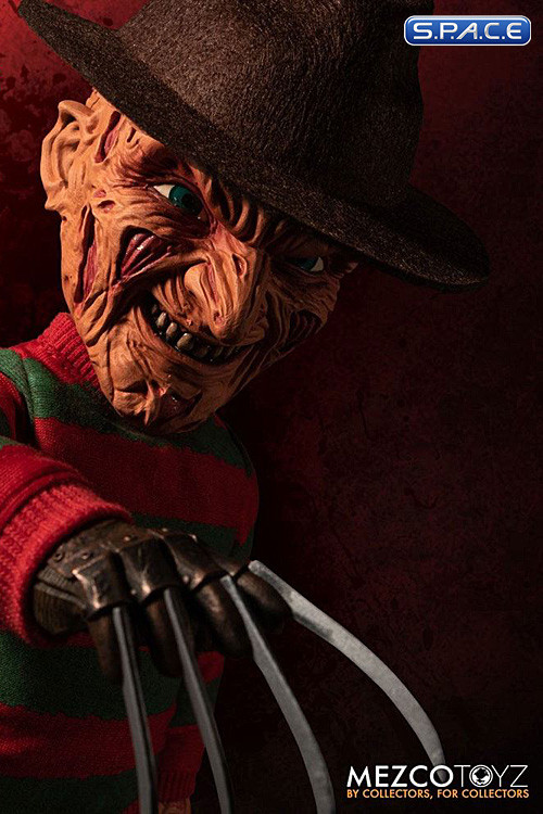 Mega Scale Freddy with Sound (A Nightmare on Elm Street)