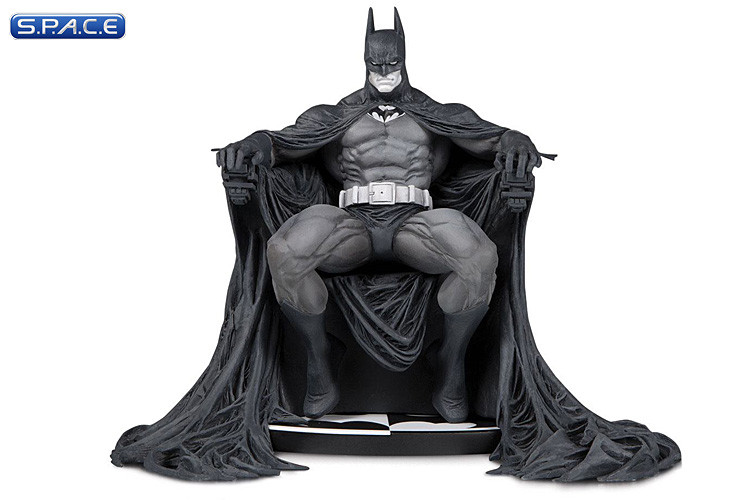 Batman Statue by Marc Silvestri (Batman Black and White)