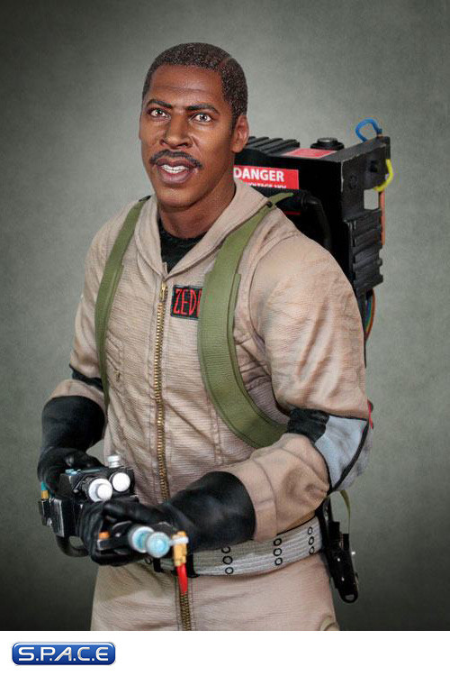 Winston Zeddemore Statue (Ghostbusters)