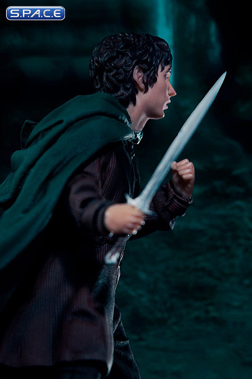 1/10 Scale Frodo BDS Art Scale Statue (Lord of the Rings)