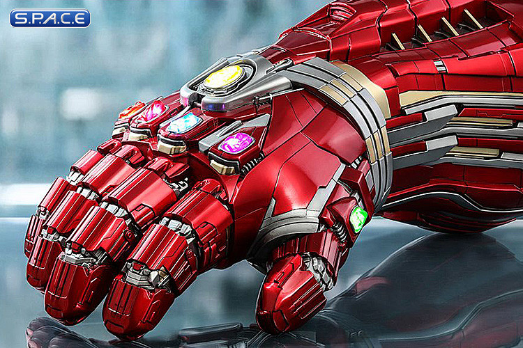 1:1 Nano Gauntlet Hulk Version Life-Size Masterpiece (Avengers: Endgame)