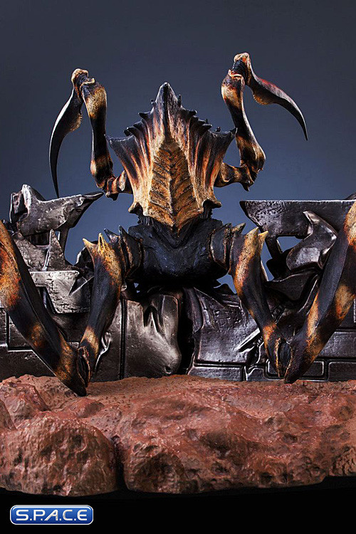 Warrior Bug Statue (Starship Troopers: Traitor of Mars)