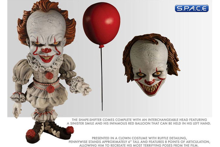 Deluxe 2017 Pennywise Mezco Designer Series (Stephen Kings It)