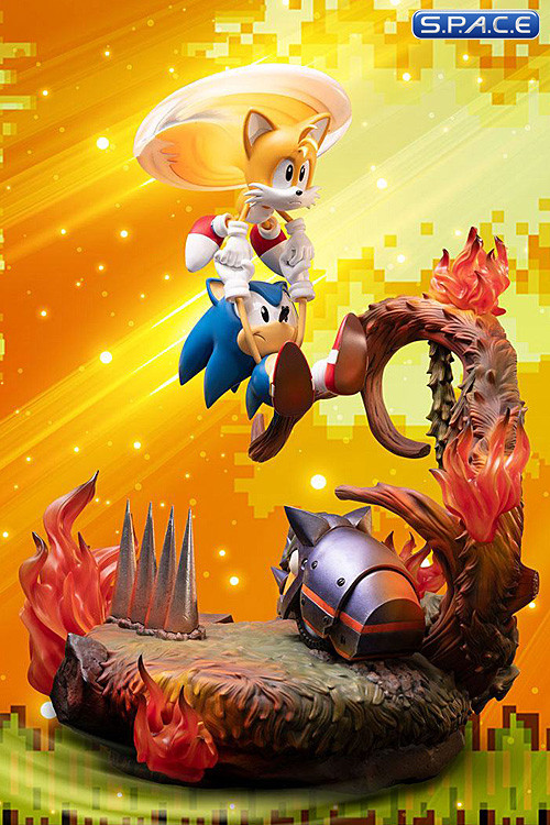 Sonic & Tails Statue (Sonic the Hedgehog)