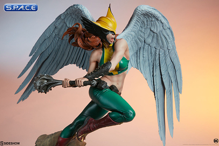 Hawkgirl Premium Format Figure (DC Comics)