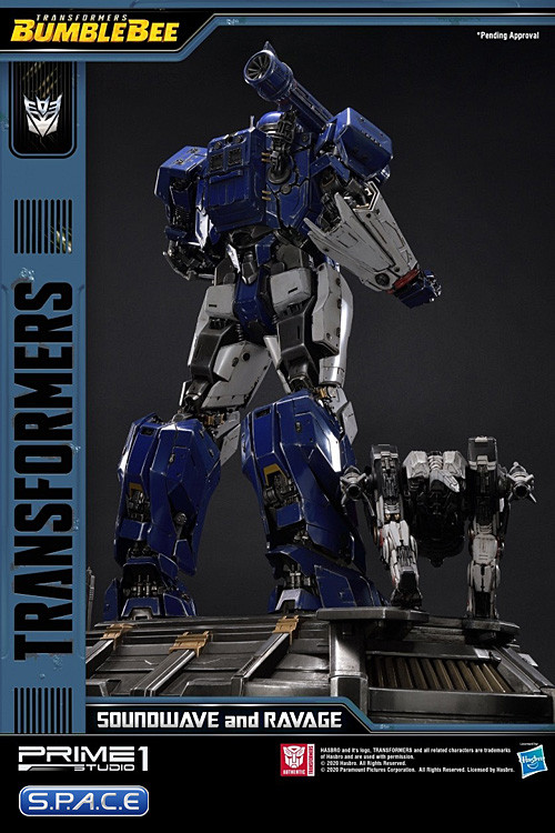 Soundwave and Ravage Museum Masterline Statue (Bumblebee)