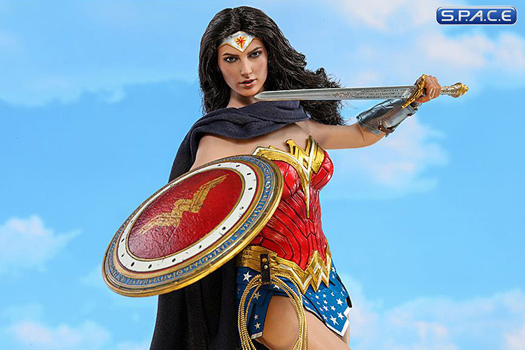 1/6 Scale Wonder Woman Comic Concept Version Movie Masterpiece MMS506 (Justice League)