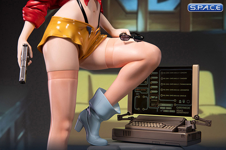 Faye Valentine Statue (Cowboy Bebop)