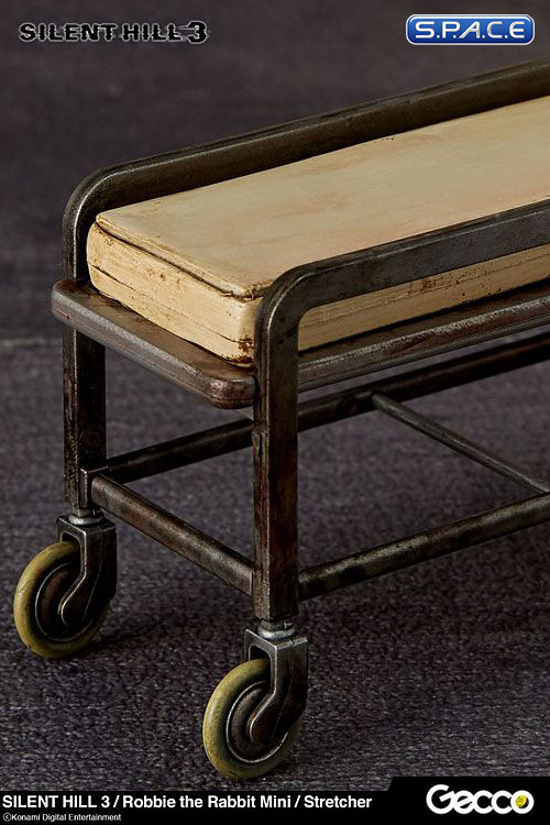 Stretcher for Robbie the Rabbit (Silent Hill 3)