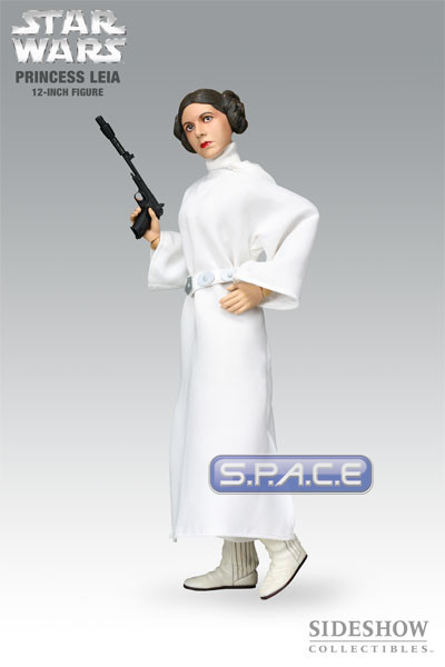 12 Leia Organa (Star Wars)