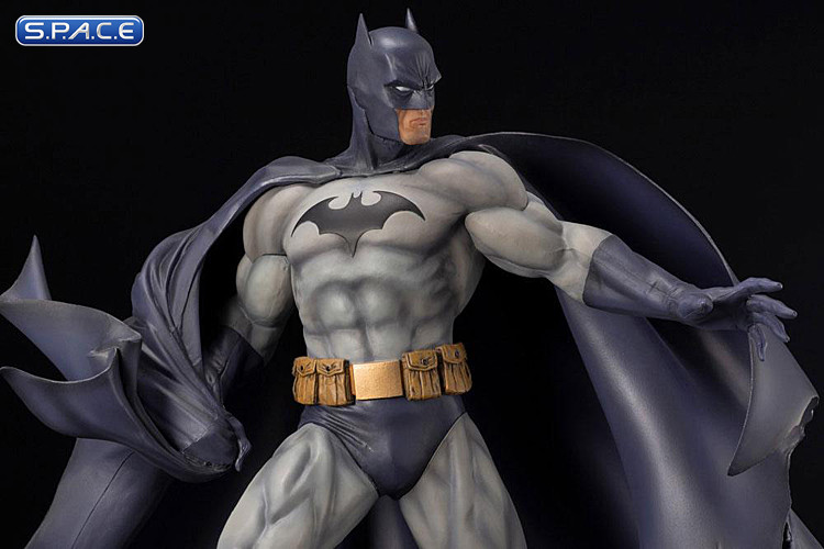 1/6 Scale Batman ARTFX Statue (Batman: Hush)