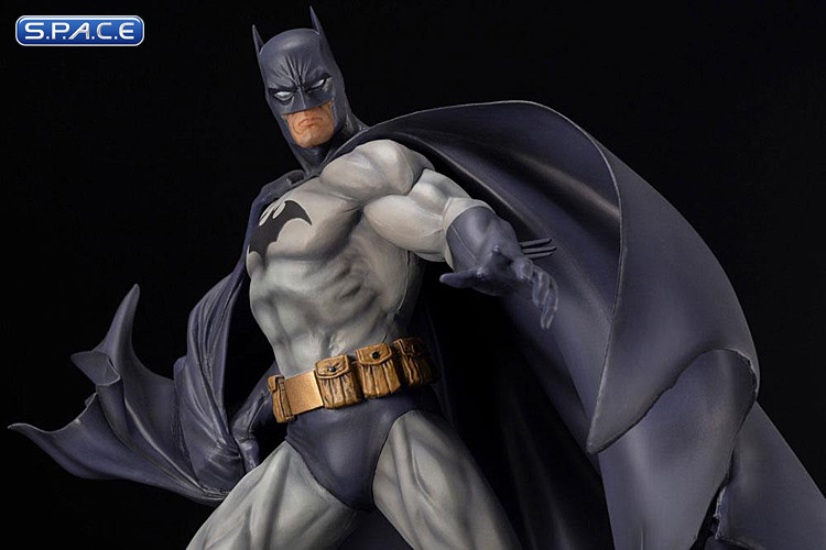 1/6 Scale Batman ARTFX Statue (Batman: Hush)