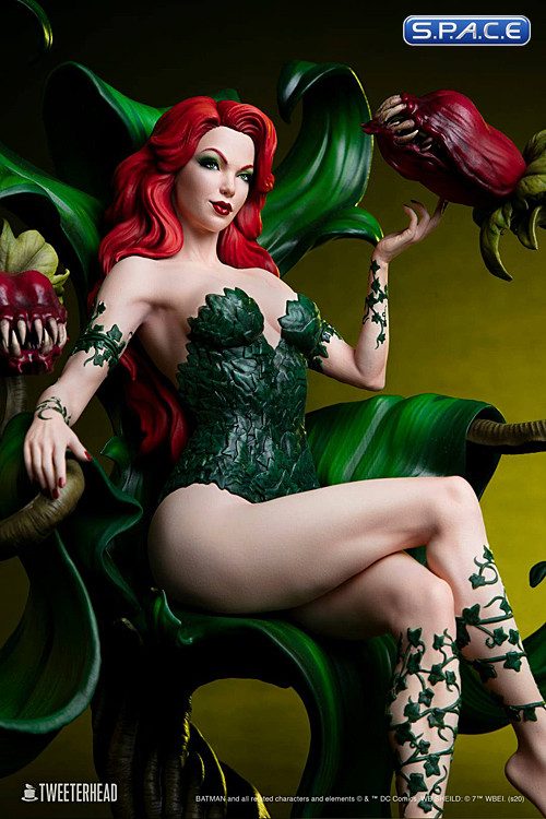 Poison Ivy Maquette (DC Comics)