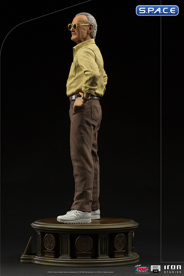 1/4 Scale Stan Lee Legacy Replica Statue (Marvel)