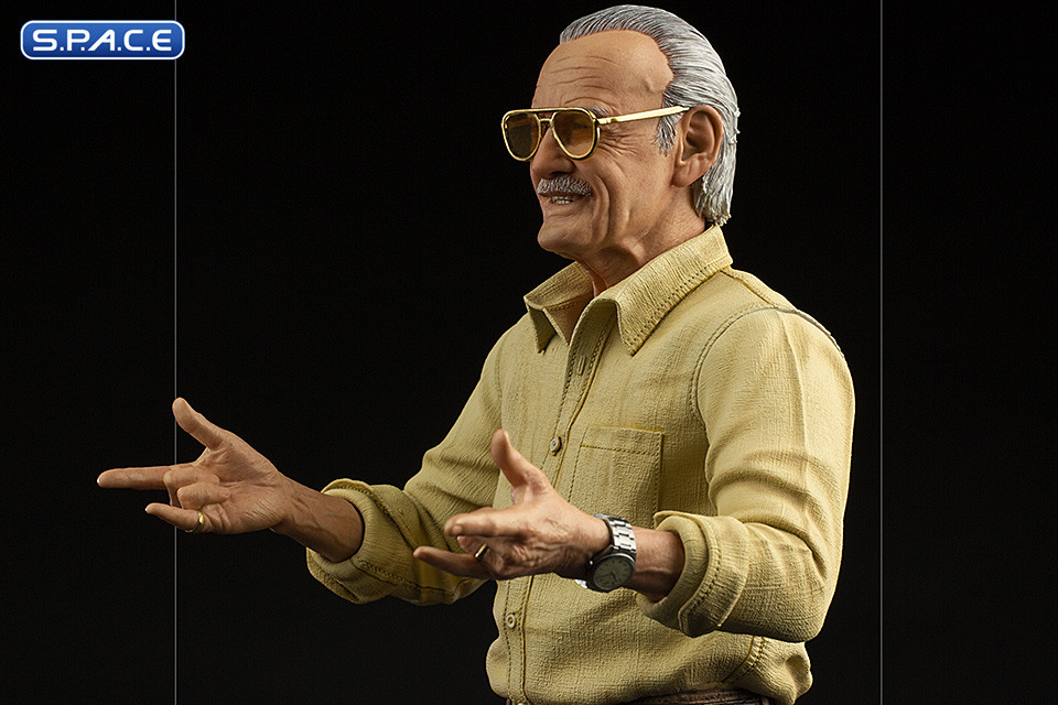 1/4 Scale Stan Lee Legacy Replica Statue (Marvel)