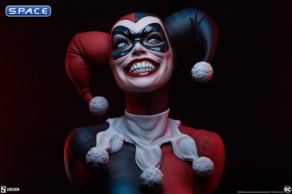1:1 Harley Quinn Life-Size Bust (DC Comics)
