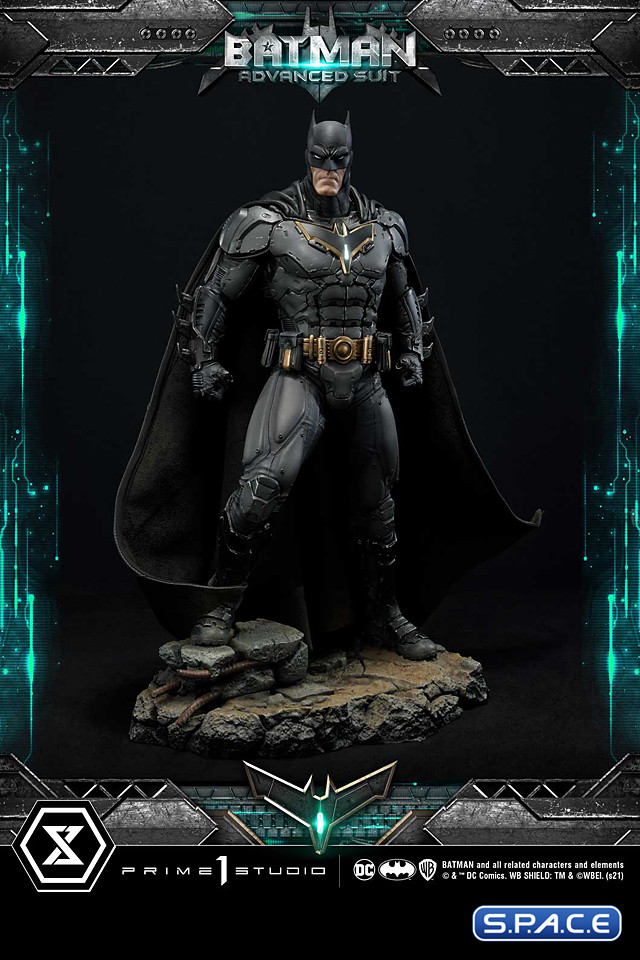 Batman Advanced Suit by Josh Nizzi Ultimate Museum Masterline Statue (DC Comics)