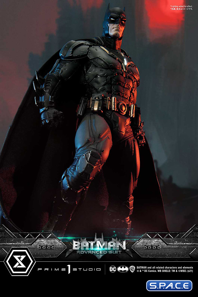 Batman Advanced Suit by Josh Nizzi Ultimate Museum Masterline Statue (DC Comics)