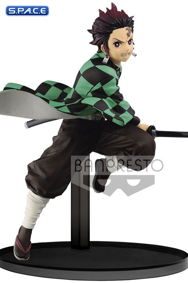 Figurine PVC Demon Slayer Tanjiro Kamado – Arc Quartier Des Plaisirs 22 Cm – Figurine Officielle Sega Figurizm