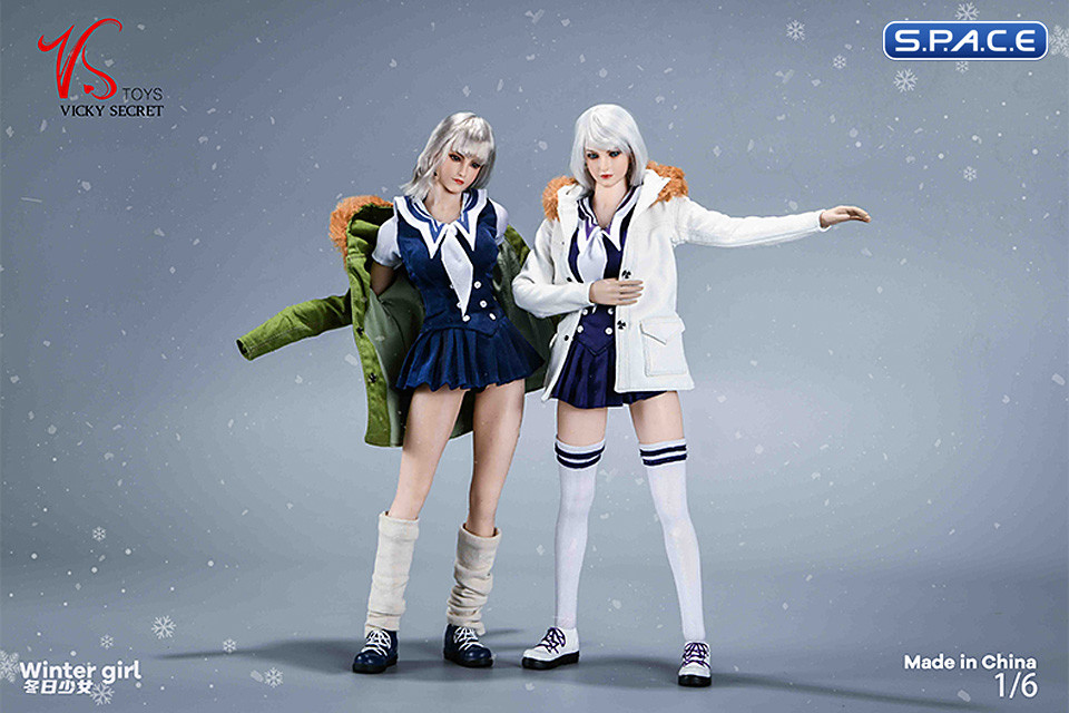 1/6 Scale Winter School Girl Character Set with green Coat