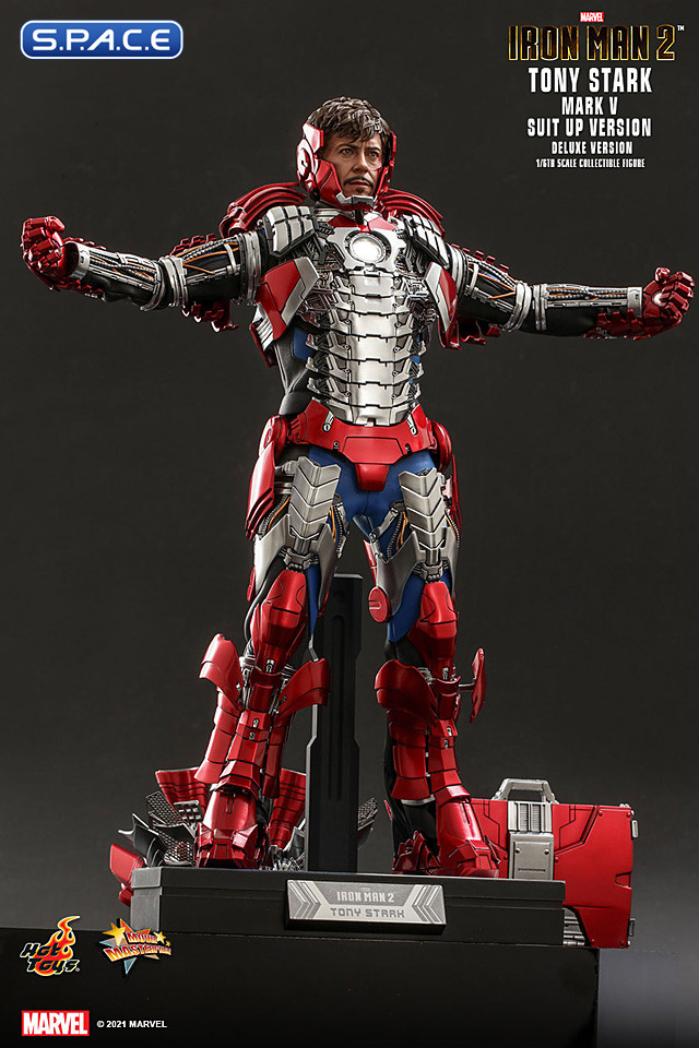 1/6 Scale Tony Stark Mark V Suit Up Deluxe Version Movie Masterpiece MMS600 (Iron Man 2)